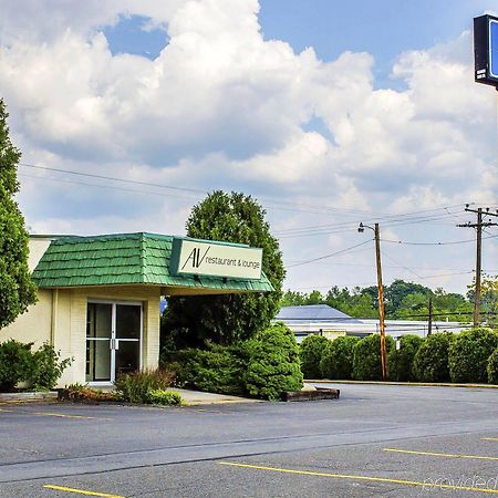 Rodeway Inn Moosic - Scranton Εξωτερικό φωτογραφία